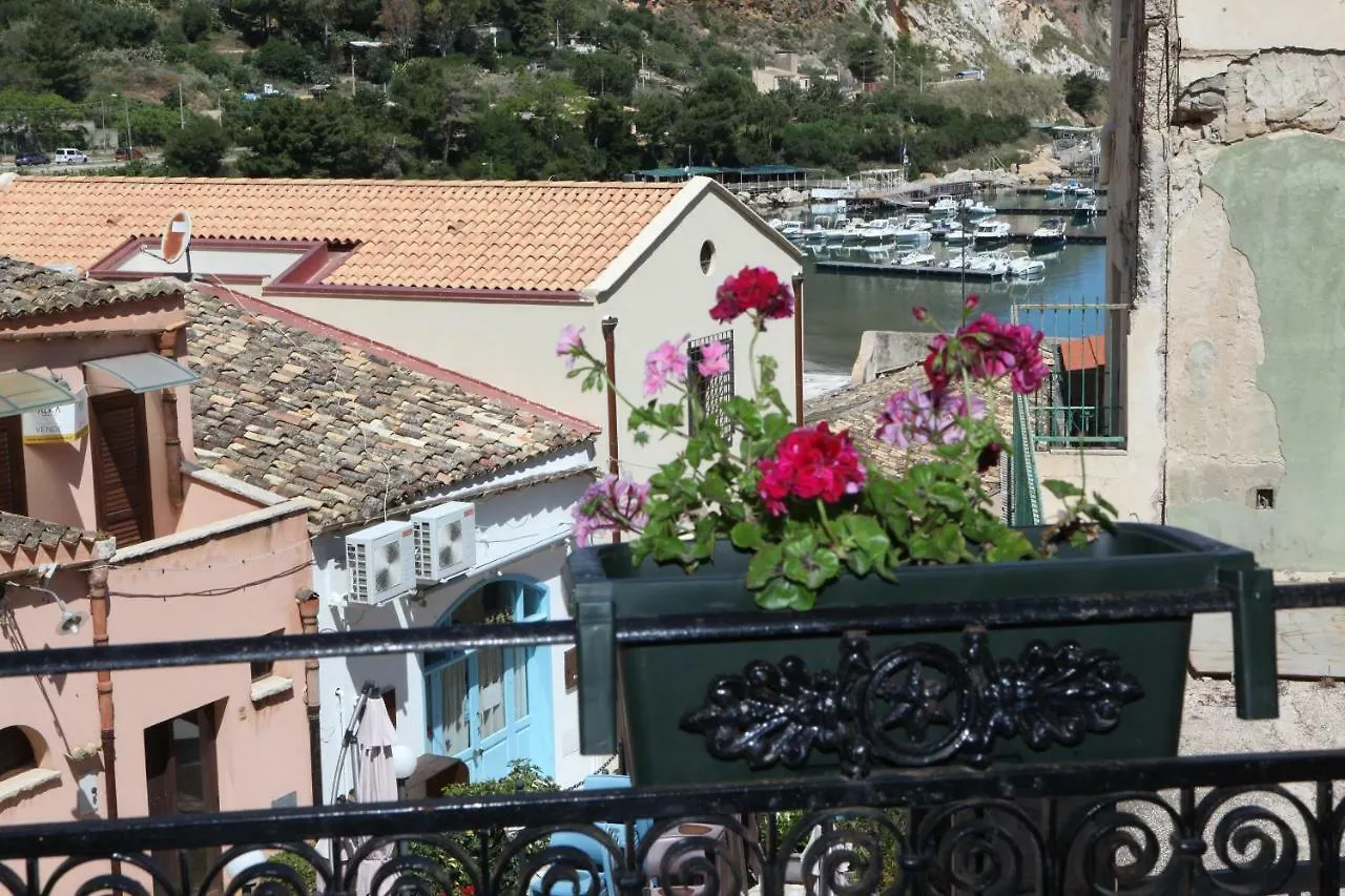 Ferienhaus Villa Fronte Del Porto Castellammare del Golfo