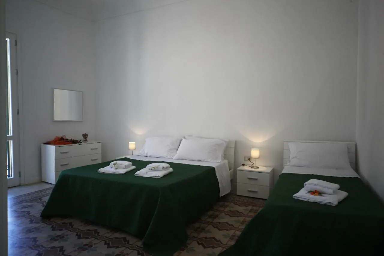 Ferienhaus Villa Fronte Del Porto Castellammare del Golfo